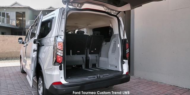 FORD TOURNEO CUSTOM 2.0TDCI LWB TREND A/T - 24 