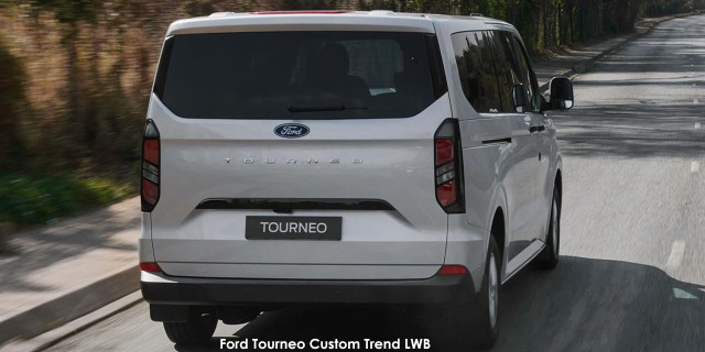 FORD TOURNEO CUSTOM 2.0TDCI LWB TREND A/T - 30 