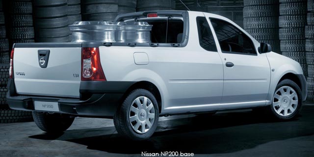Nissan 1.6i safety pack (aircon) null 15950